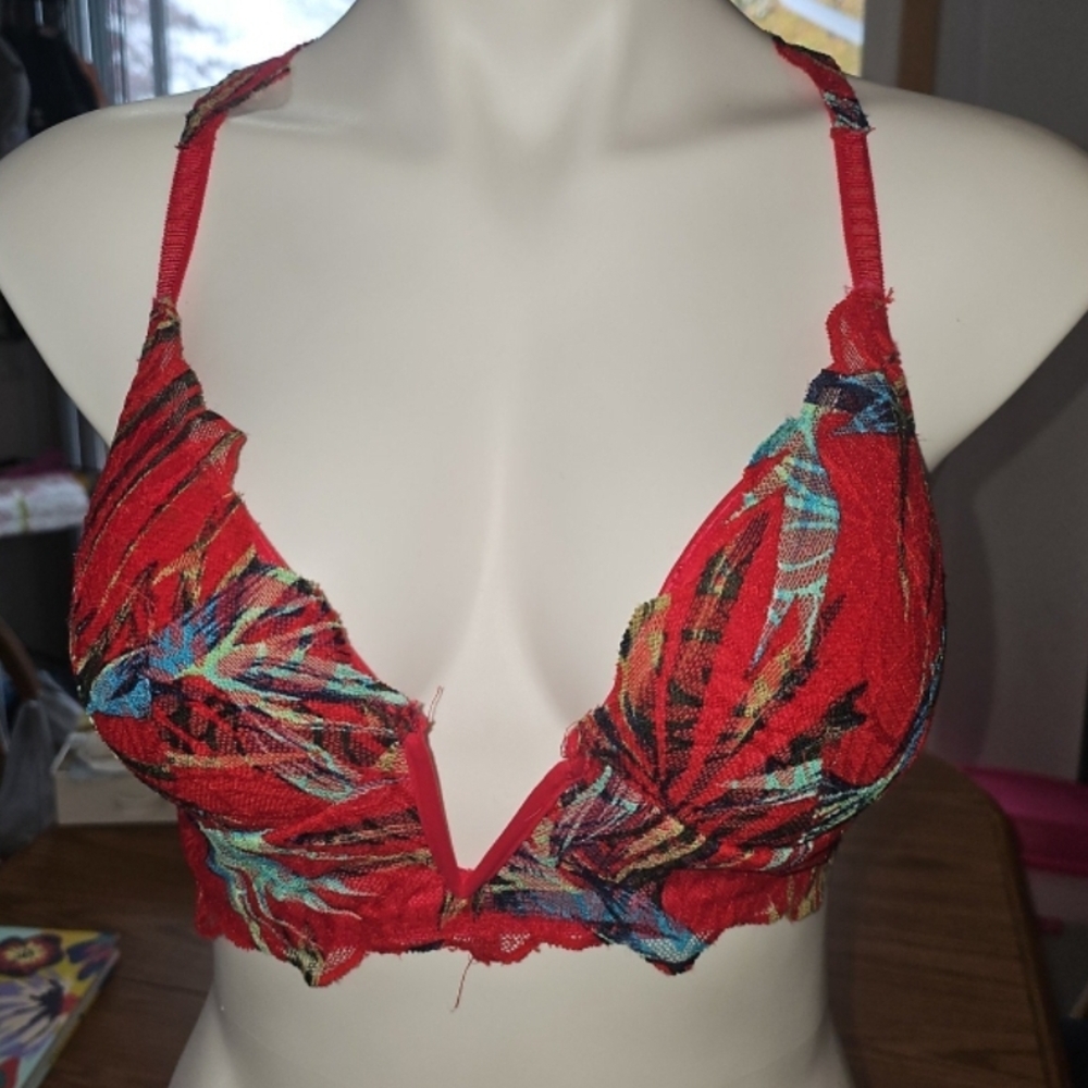Vibrant Red Floral Lace Bralette